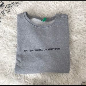 United Colors of Benetton Medium Gray Sweatshirt